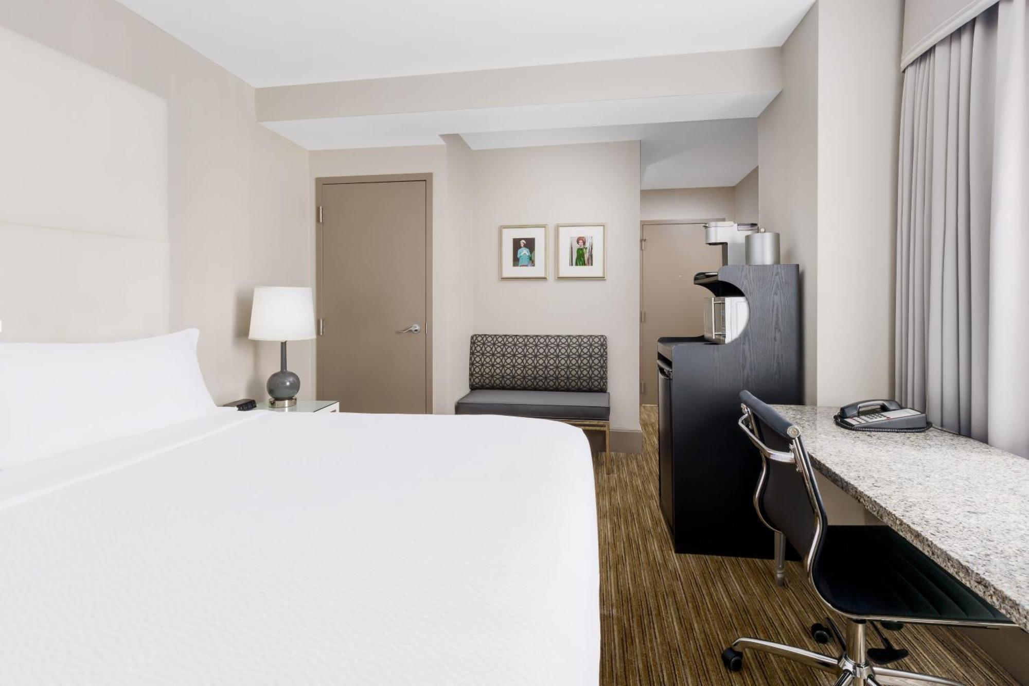 Holiday Inn Express Chicago - Magnificent Mile By Ihg Exterior foto