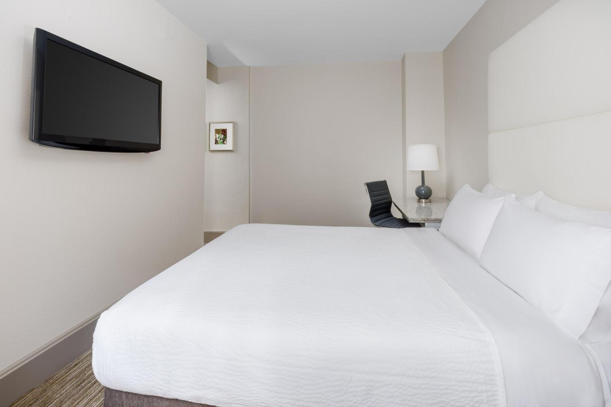 Holiday Inn Express Chicago - Magnificent Mile By Ihg Exterior foto